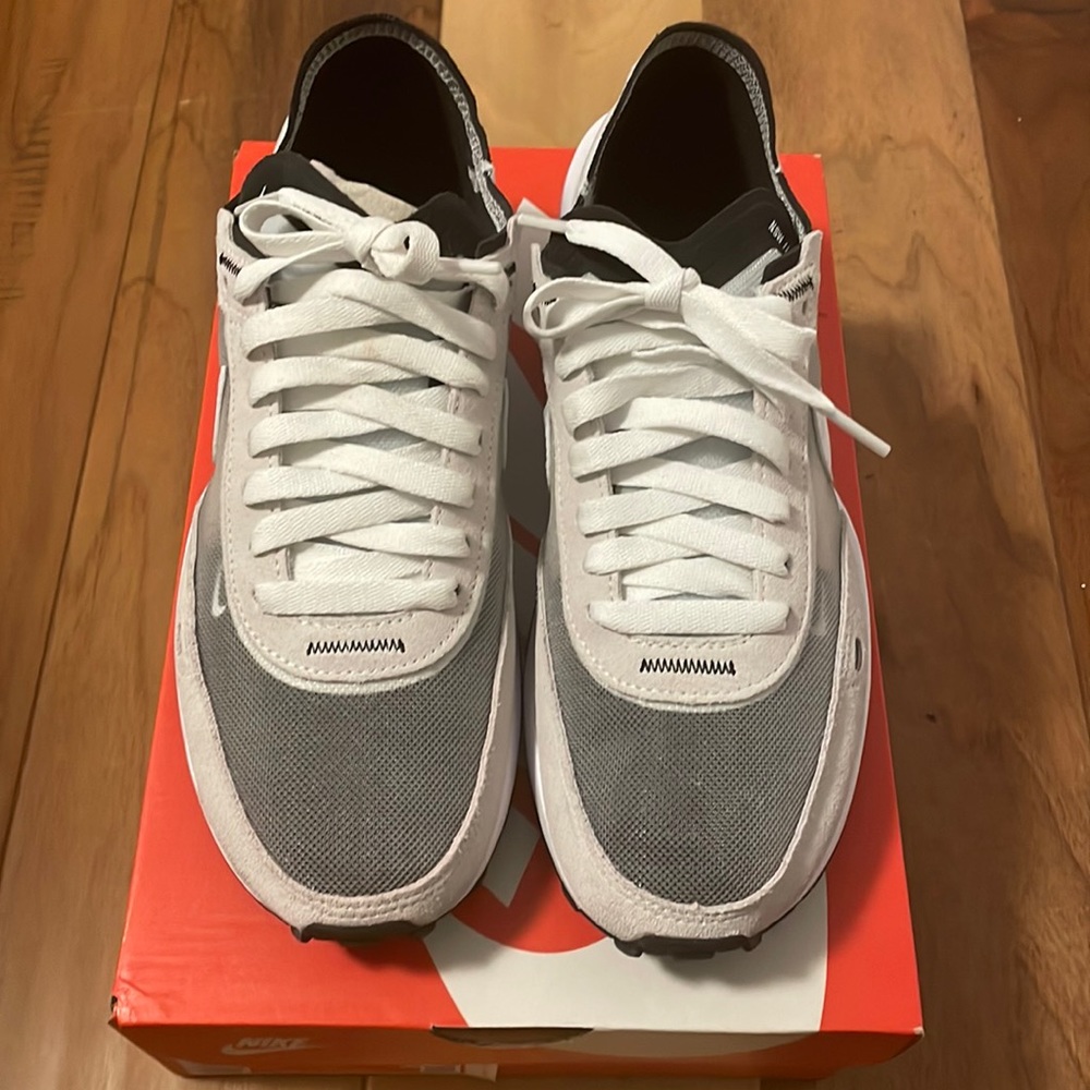 Nike waffle one